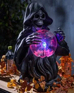 Beleuchteter Sensenmann Mit Kugel 60cm 7 Beleuchteter Sensenmann Mit Kugel 60cm -Grusel Dekor Geschaft grosser grim reaper mit leuchtkugel 60cm electric grim reaper with static lighted magic ball halloween deko 52530 3