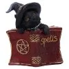 Schwarzes Hexenkätzchen Mit Rotem Zauberbuch 8,2cm -Grusel Dekor Geschaft schwarze hexenkatze mit rotem zauberbuch black witchs cat familiar with red grimoire gothic deko und figuren 52417