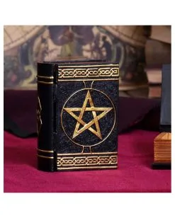 Schwarzes Buch Magischer Sprüche Schmuckschatulle 13 Schwarzes Buch Magischer Sprüche Schmuckschatulle -Grusel Dekor Geschaft schwarzes buch der zaubersprueche schatulle gothic und wicca deko und geschenkartikel 52219 7