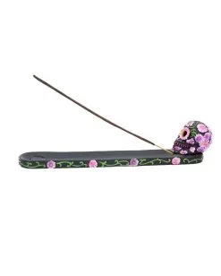Sugar Skull Mit Blumen Räucherstäbchen Halter -Grusel Dekor Geschaft sugar skull mit flowers raeucherstaebchen halter sugar skull with flowers incense burner 50735 03